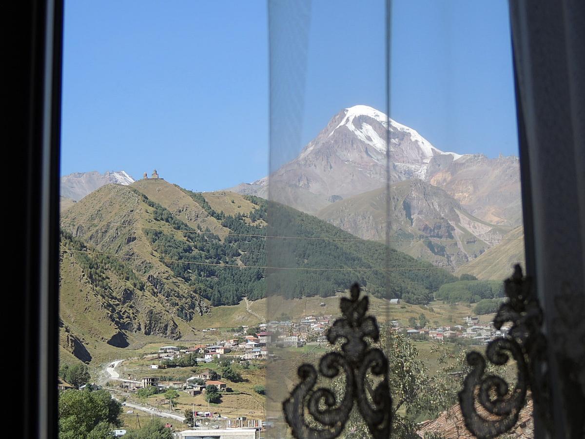 Nino Khetaguri Guest House Kazbegi Extérieur photo