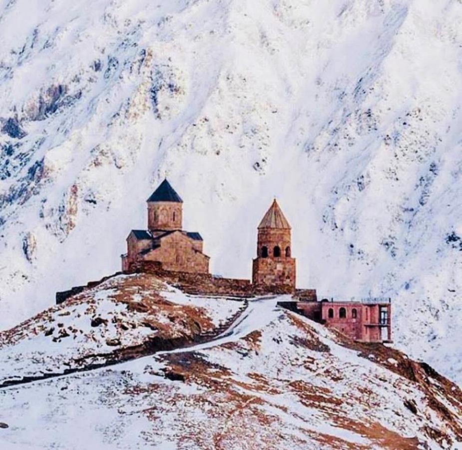 Nino Khetaguri Guest House Kazbegi Extérieur photo